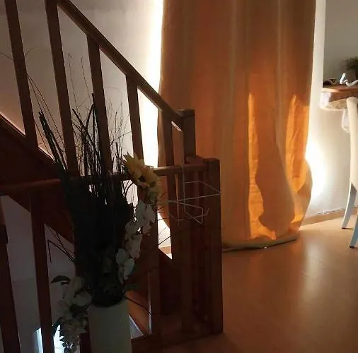 A L Escale Passa Pais *