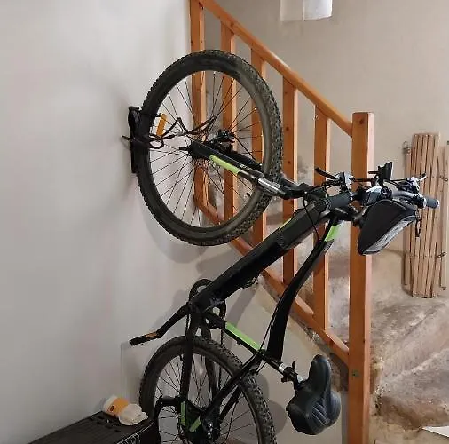 A L Escale Passa Pais * Le Poujol-sur-Orb