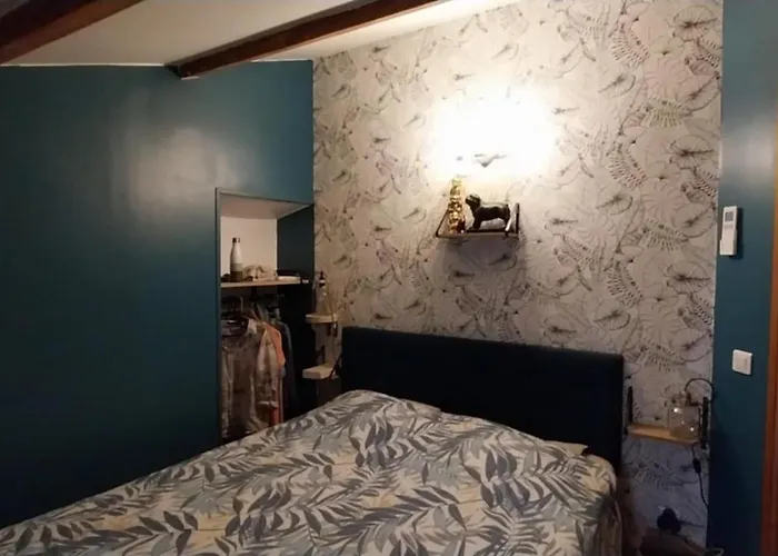 A L Escale Passa Pais